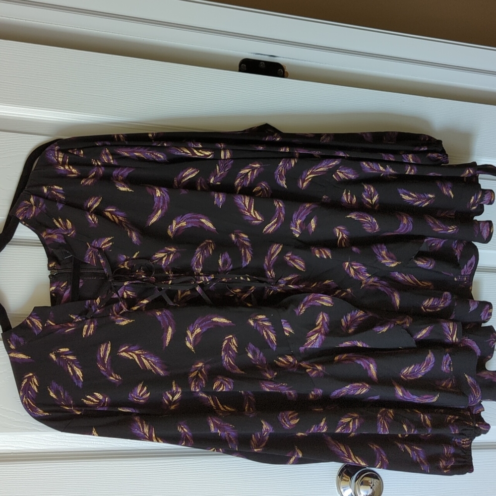Lane Bryant feather print shirt